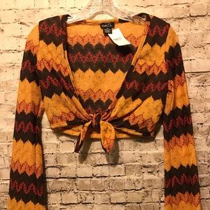 ❤️Rue21 Short tie crop blouse multi color NWT